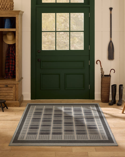 150x215_entryway