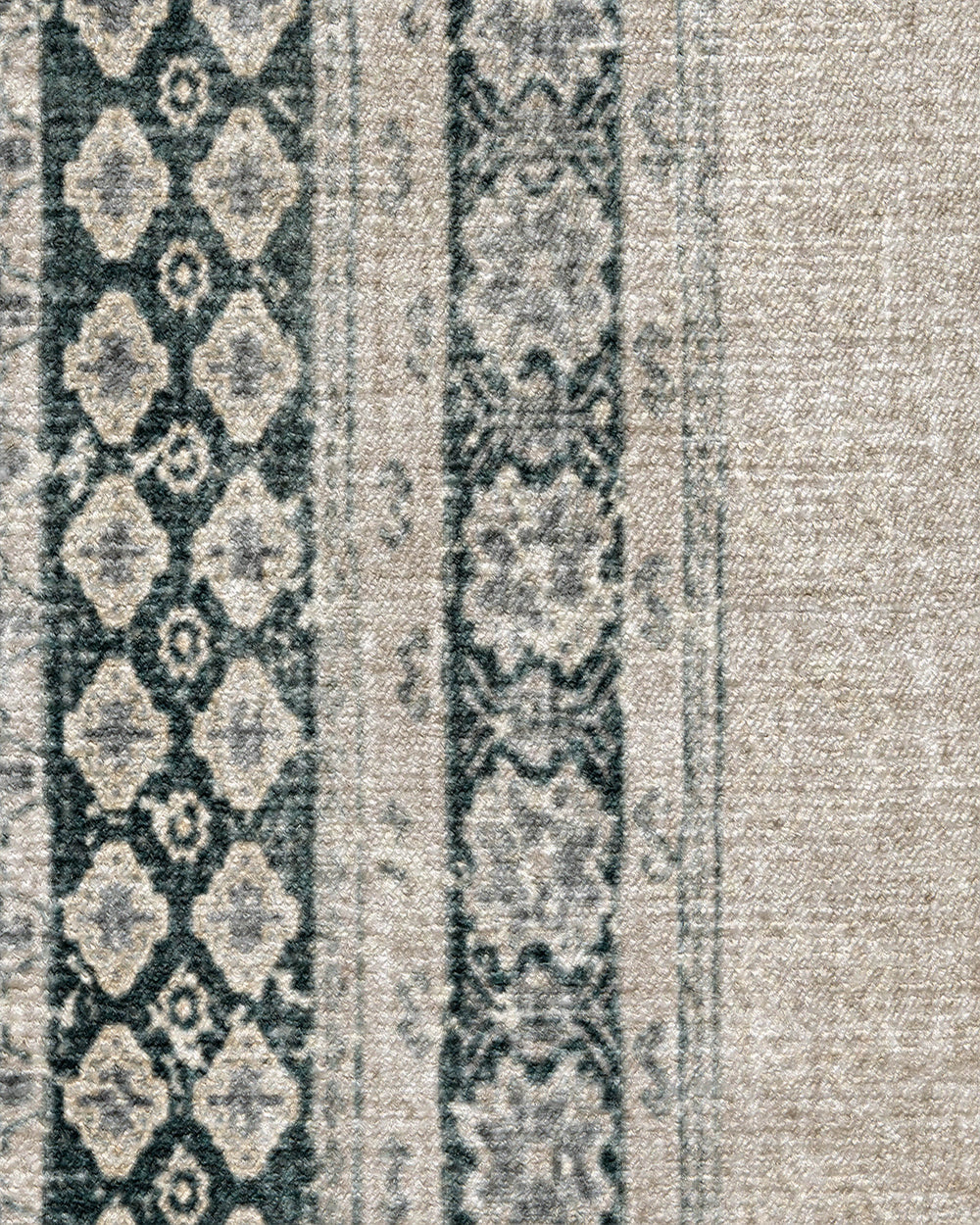 150x215